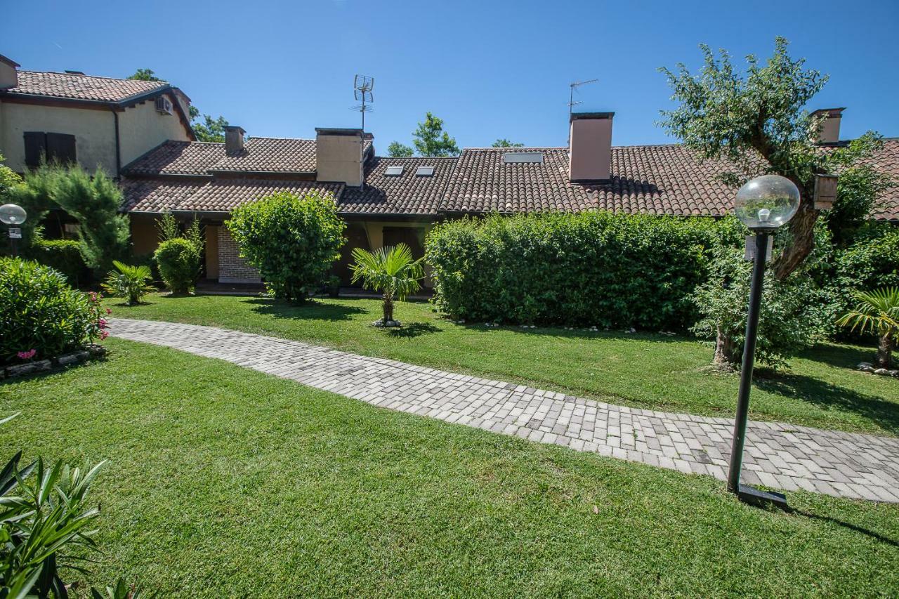 Апартаменты Borgo Del Nibbio Porto Levante Экстерьер фото